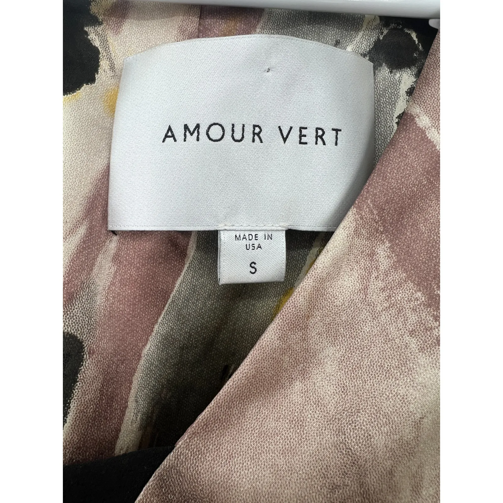 Amour Vert's  S Fifi' DRESS 100% silk Mini Sleeveless Short Flare Abstract - Image 5