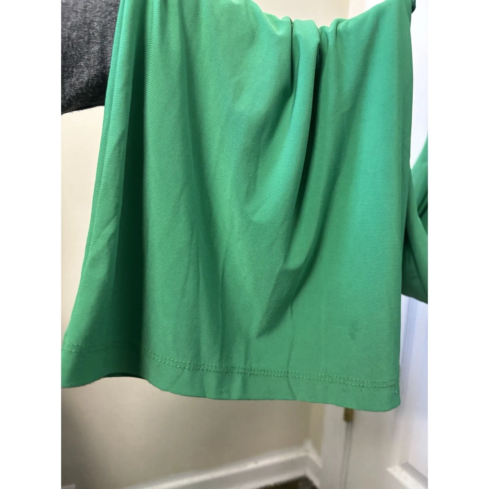 Gilli Kelly Green Sleeveless Wide Leg Jumpsuit Size Large Slinky Stretch V Neck - Image 9