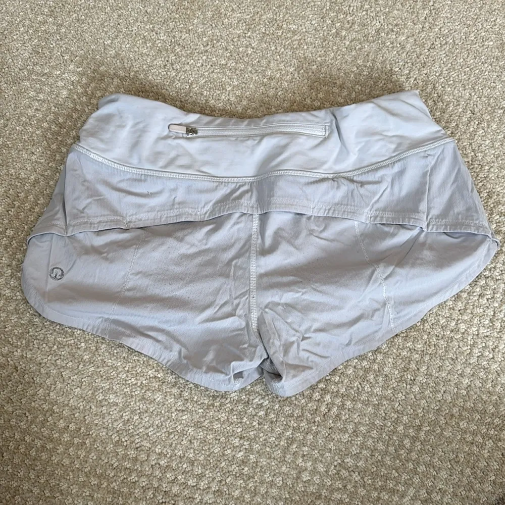 White Speed Up Low-Rise Lined Shorts 2.5” - Image 3