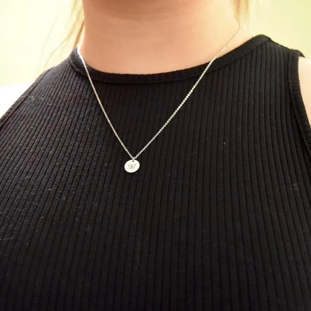 Micro Butterfly Necklace Silver - Image 4