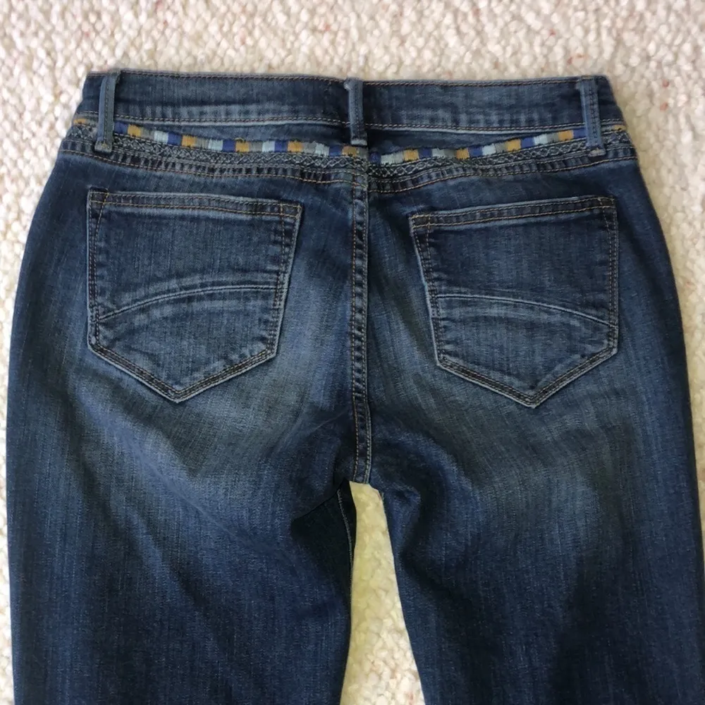 Driftwood Jackie Slit Knee Embroidered Skinny‎ Jean - Image 8