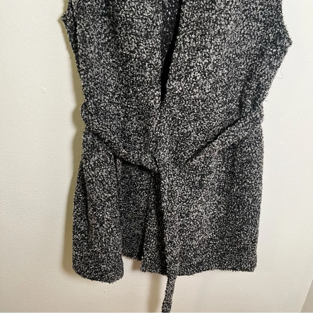 BCBGeneration Sleeveless Boucle Cardigan Sweater Coat Gray S - Image 5