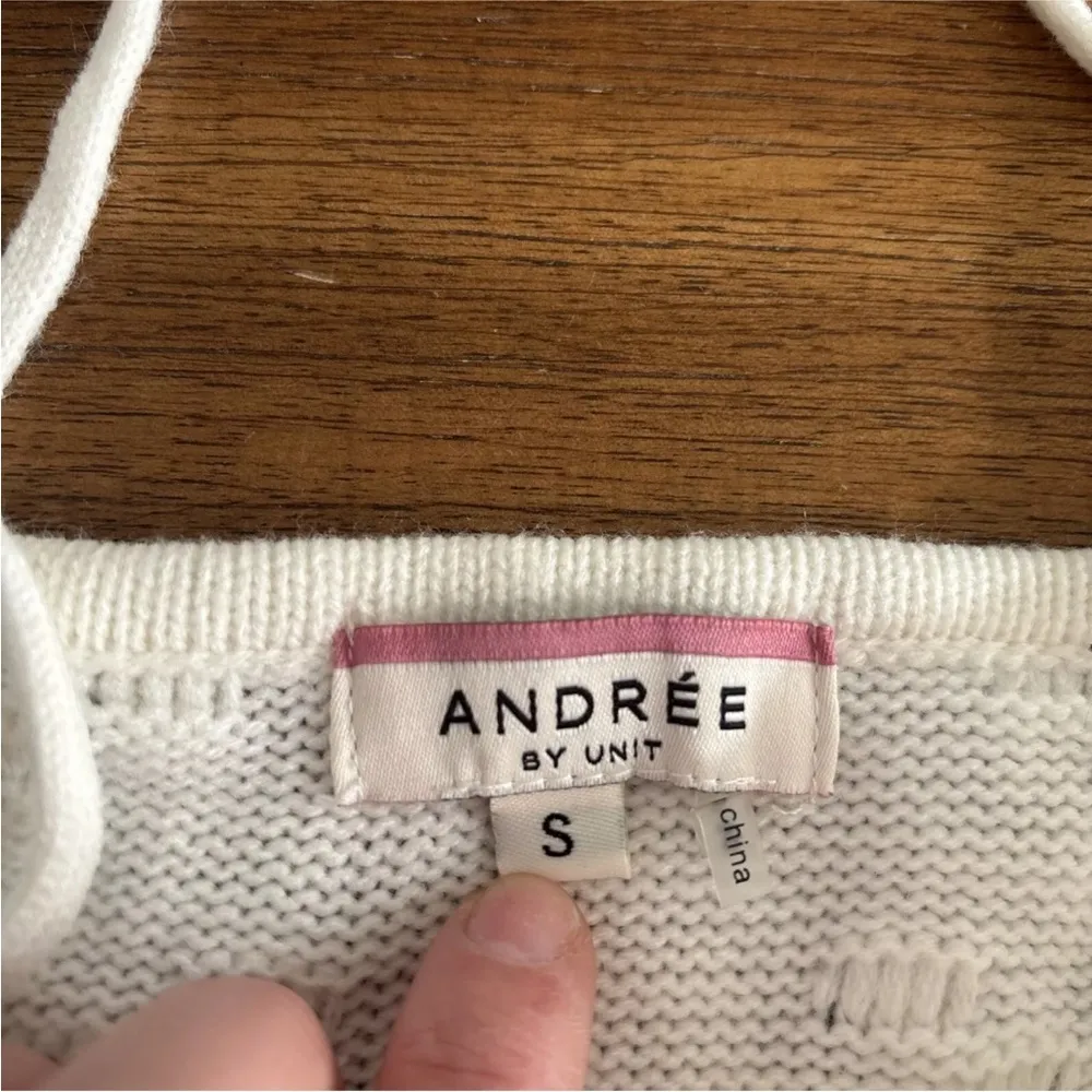 Andree by the Unit Small Ivory Spagetti Strap Tank Sweater Knit - Image 10