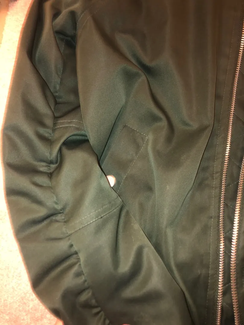 BP bomber jacket - Image 4