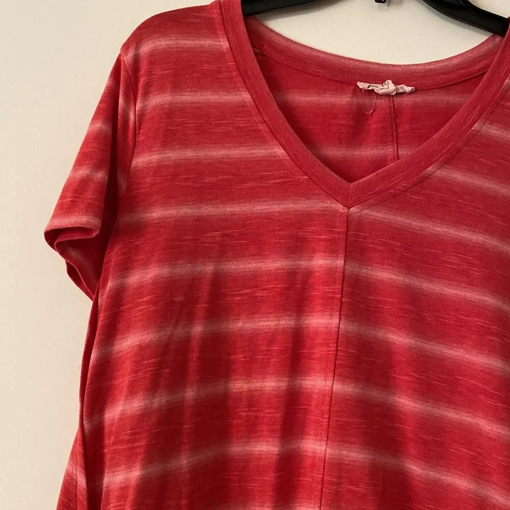 Jane & Delancey red and white striped tunic top oversized size medium - Image 2