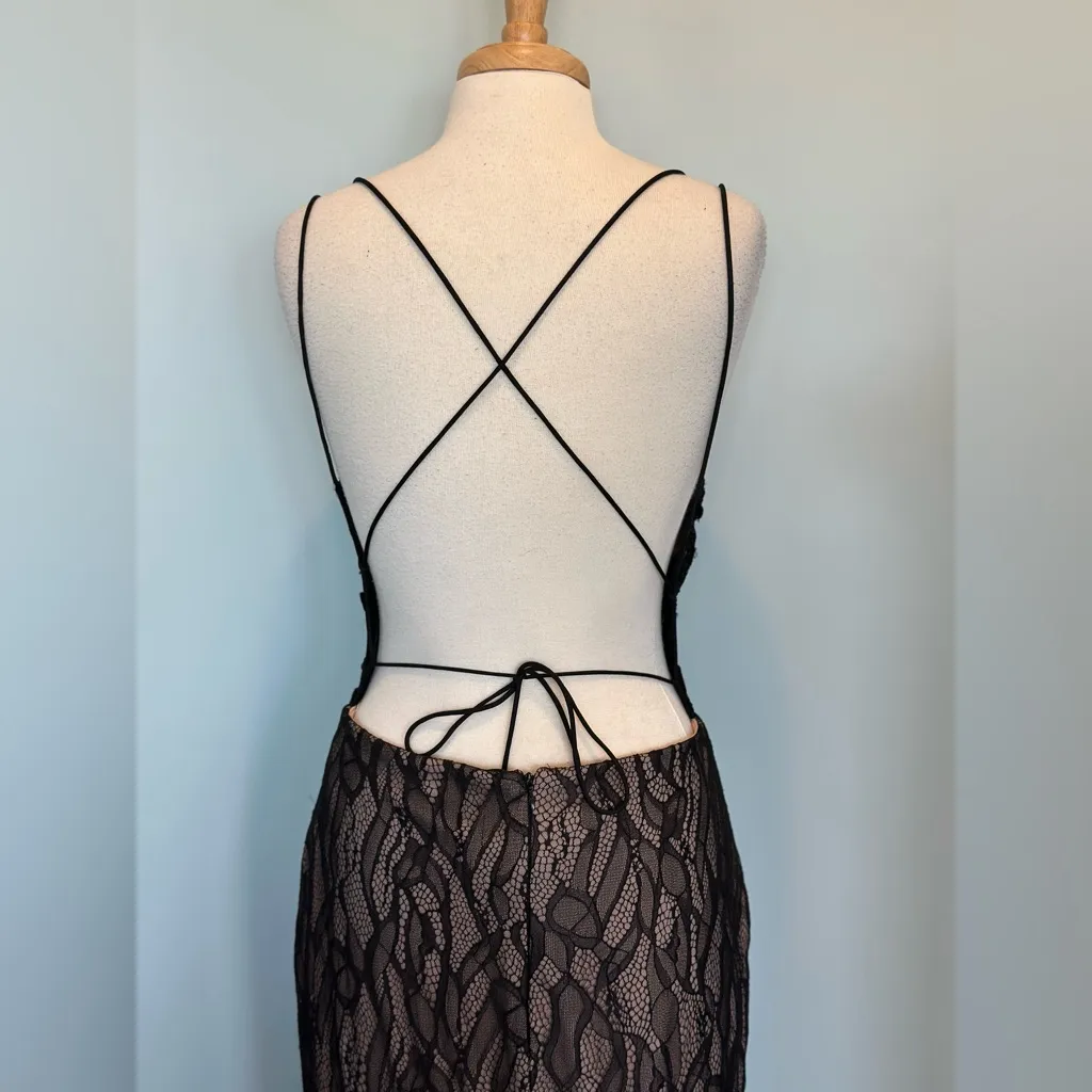 GB Lace up back embroidered lace mermaid sequin formal prom Mardi Gras gown - Image 16