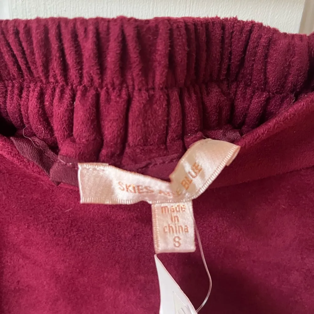 Skies Are Blue Faux Suede Skirt Small - Image 4