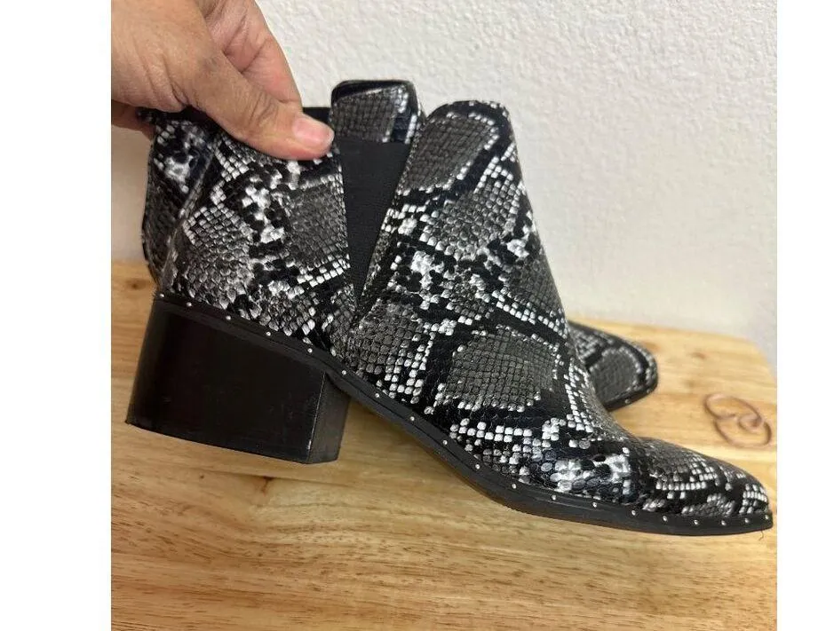 Bar III Women's Synthetic Pull On Black White Snake Skin Print  Ankle Bootie - Image 10