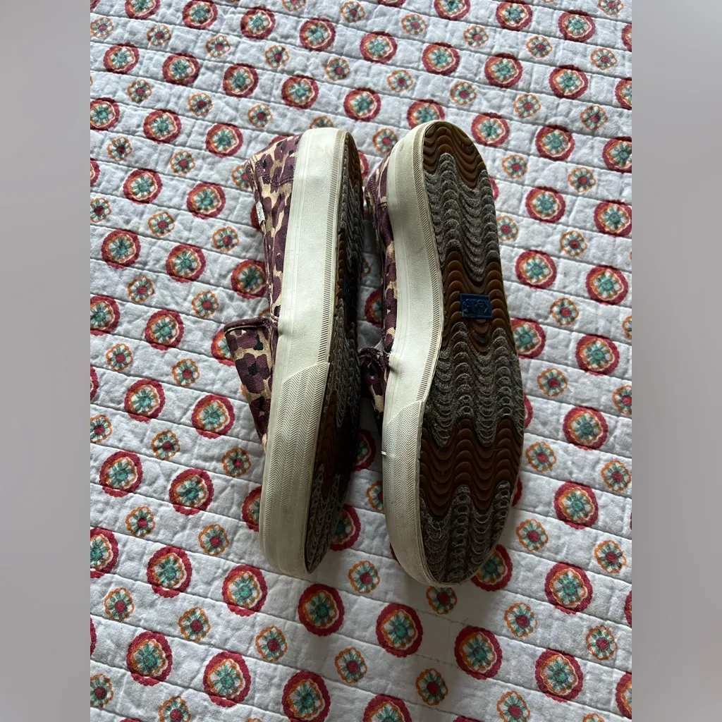 EUC KEDS x Elizabeth & James Double Decker Sz 8 Purple Leopard Slip-on Shoes - Image 2