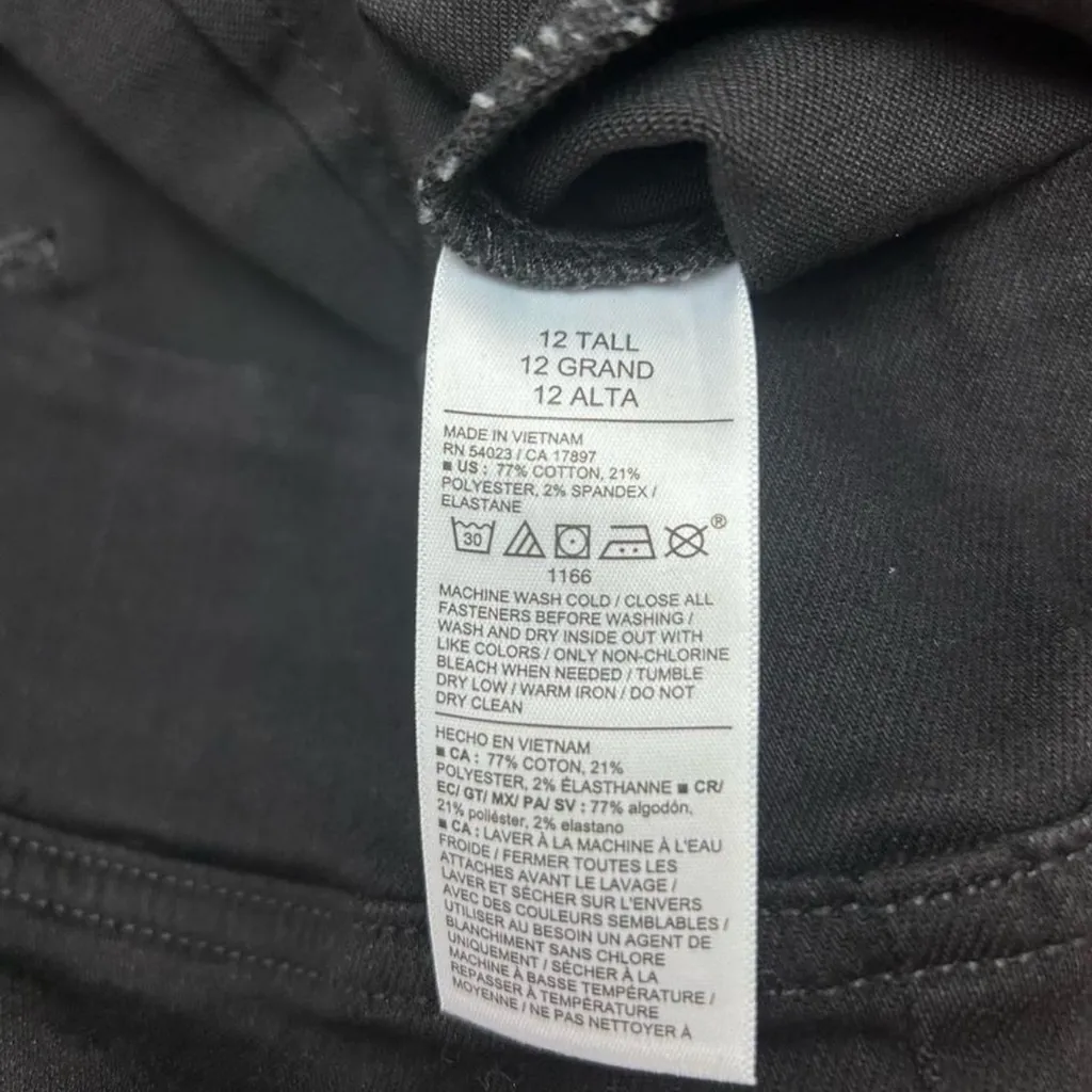 NWT  Womens Weekender Flare Pants High Rise Black Size 12 Tall - Image 6