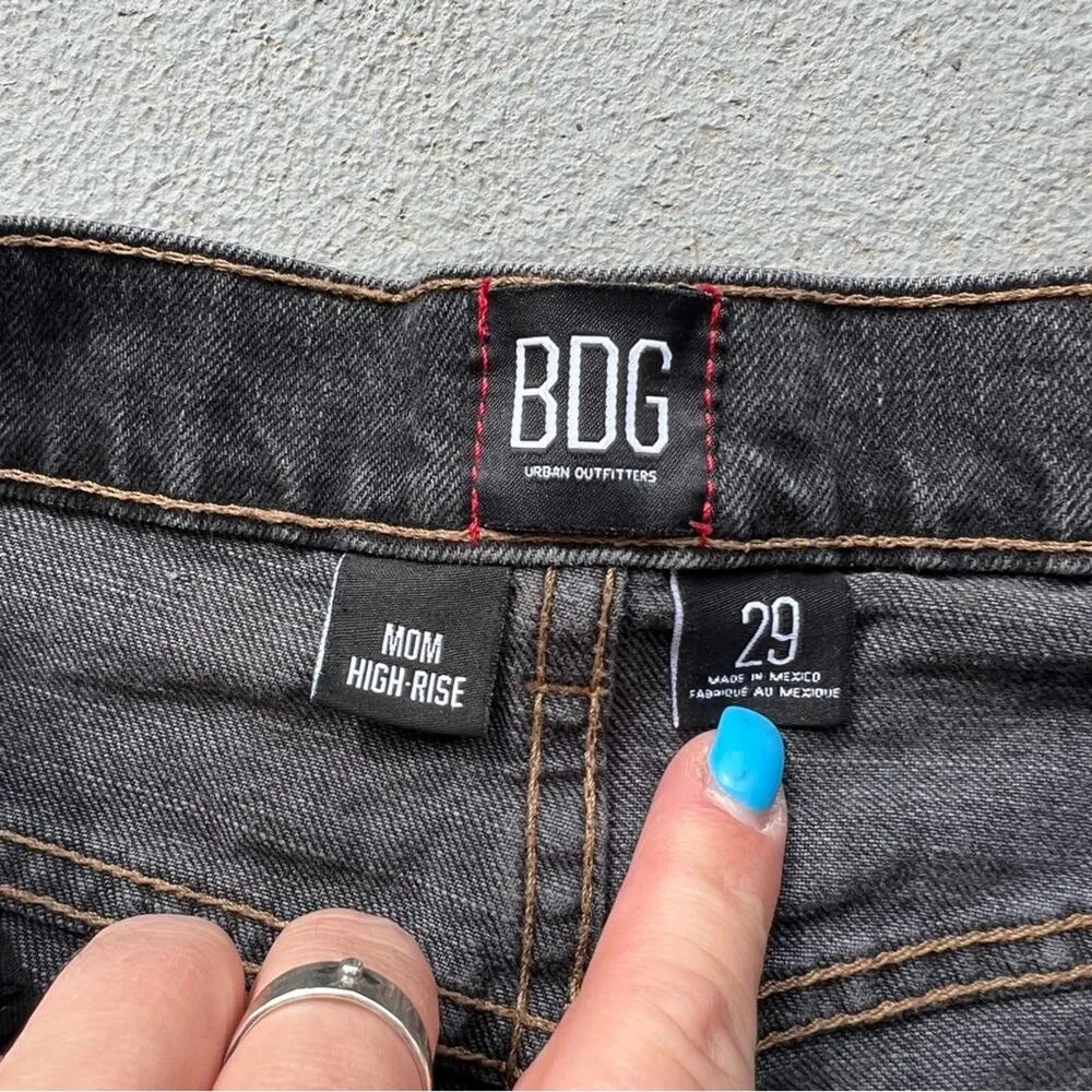 BDG urban outfitters mom high-rise black faded rolled hem jean shorts - Image 3