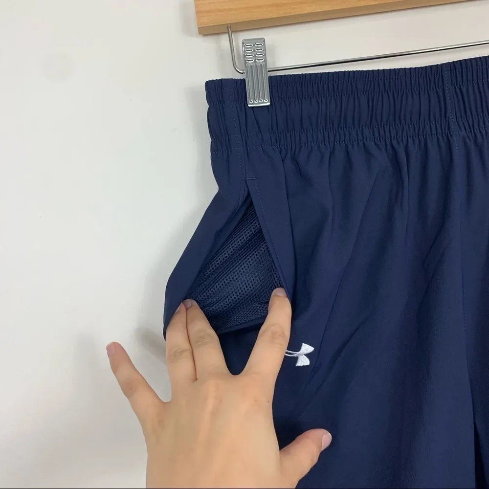 Under Armour Pre-Game Woven Navy Blue Pants Size Small - Image 6