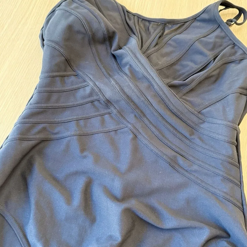 Miraclesuit 6552363 Tigre Sombre One-Piece Swimsuit Size 16 Black Xx1056 - Image 3