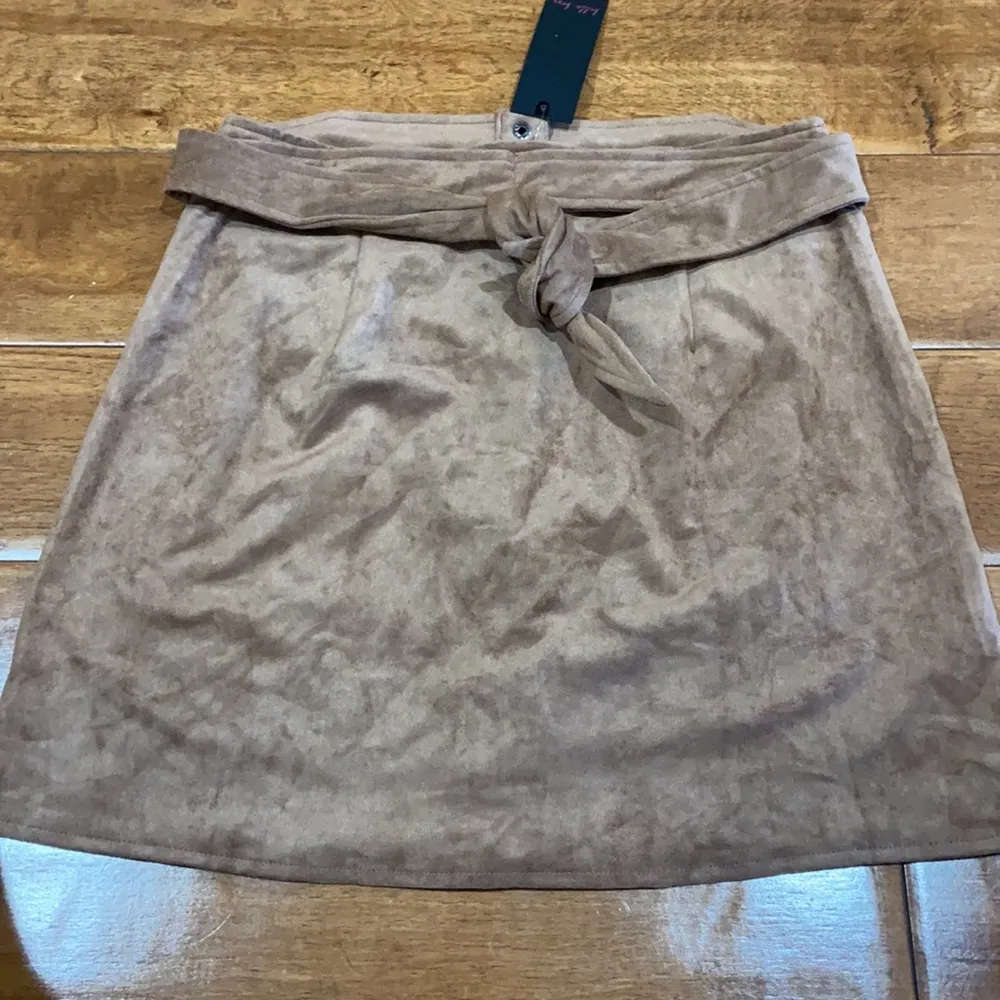 Bella Boss Suede brown bottom up skirt - Image 2