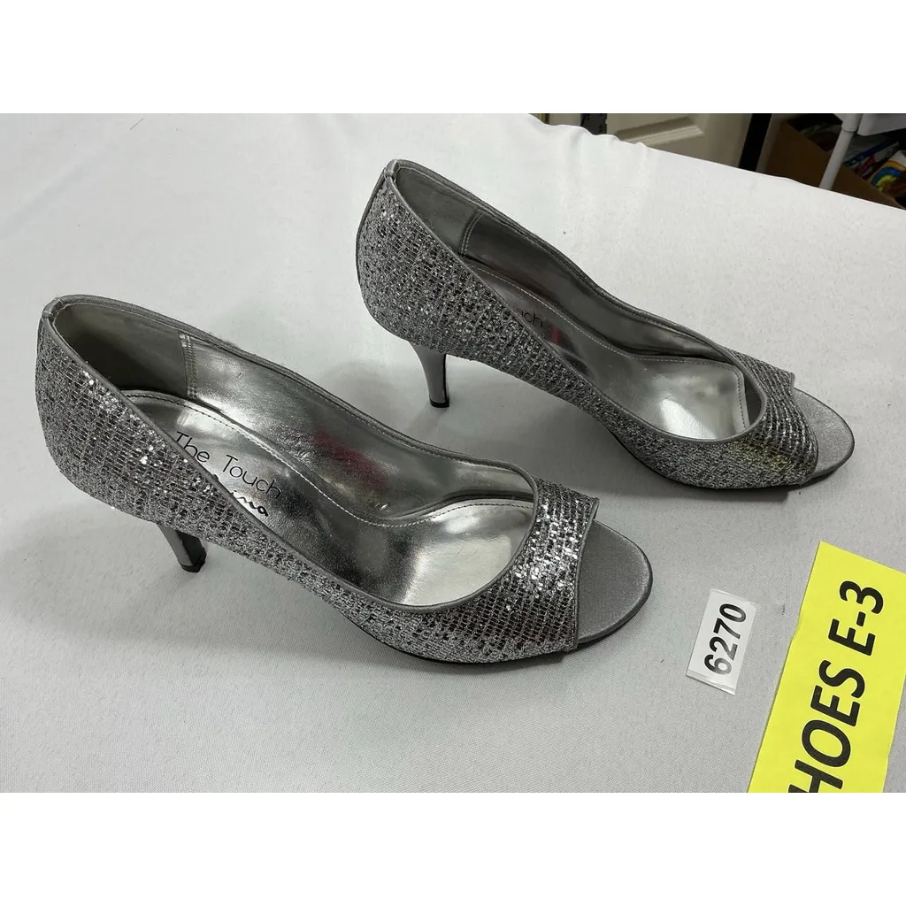 Womans The Touch Of Nina Stiletto Slipon Pumps 9 M Silver Sparkly Open Toe - Image 2