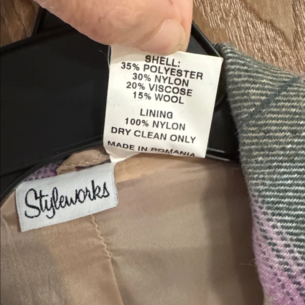 Styleworks Plaid Zip - Image 3