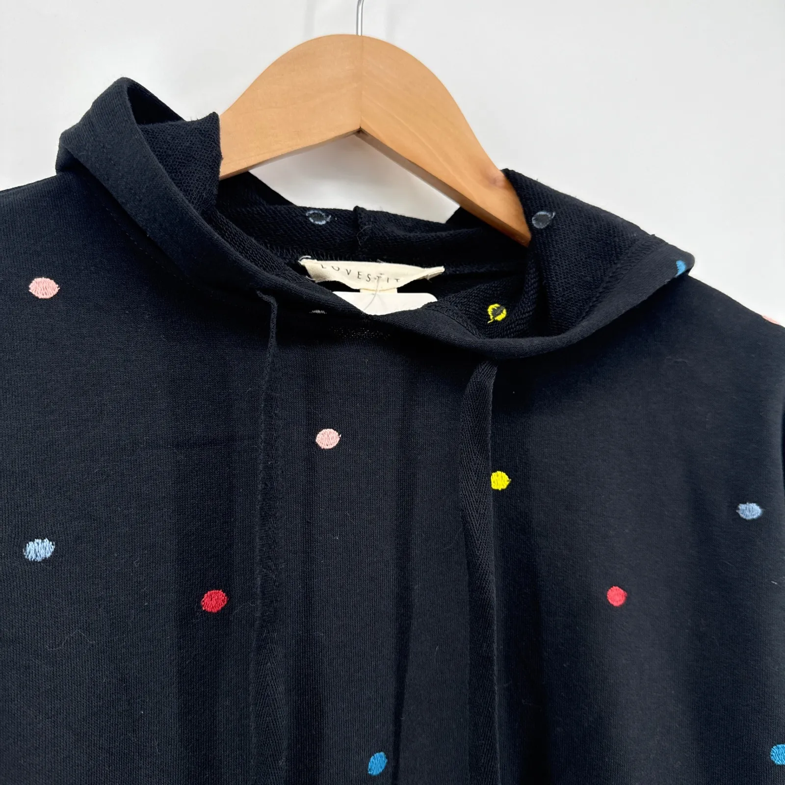 NWT Lovestitch Black Cropped Hoodie Colorful Embroidered Polka Dots Size Small - Image 3