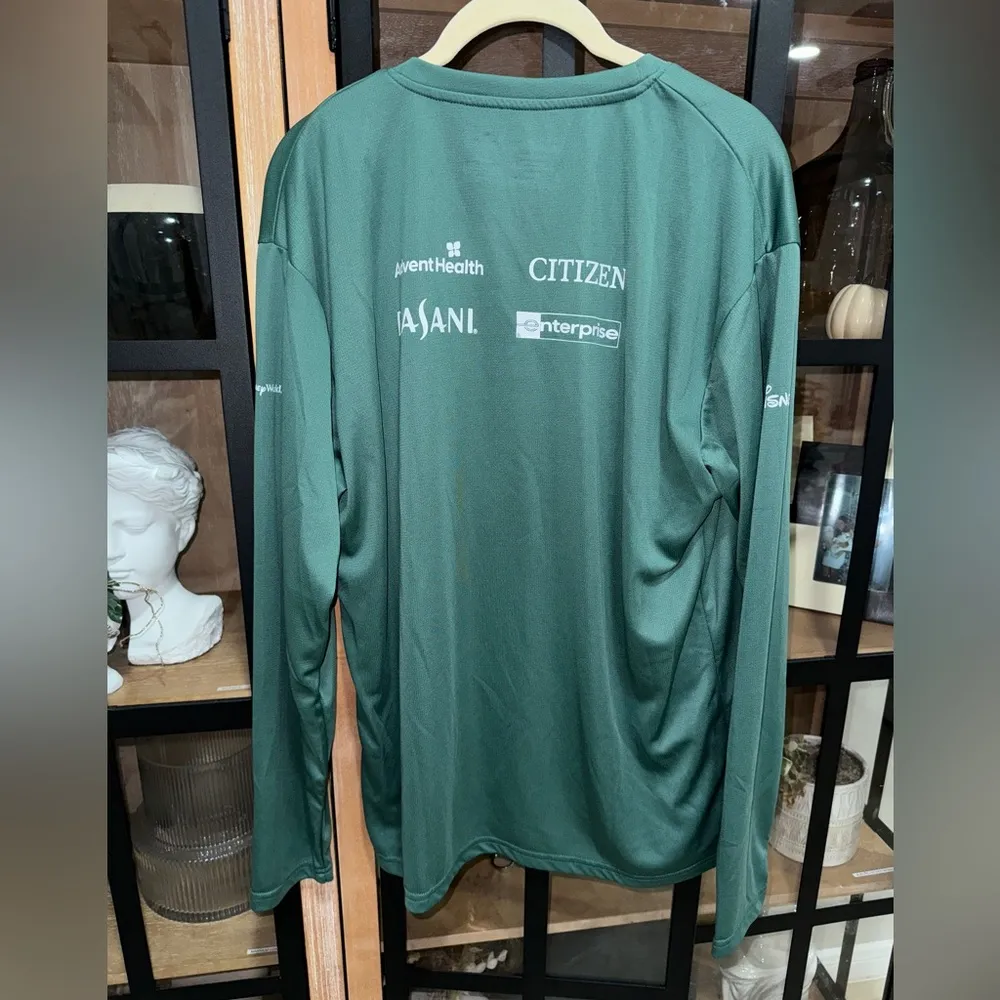 RunDisney 10K Race long sleeve tee Shirt 2022 Oswald the Lucky Rabbit performace Green Size L - Image 4