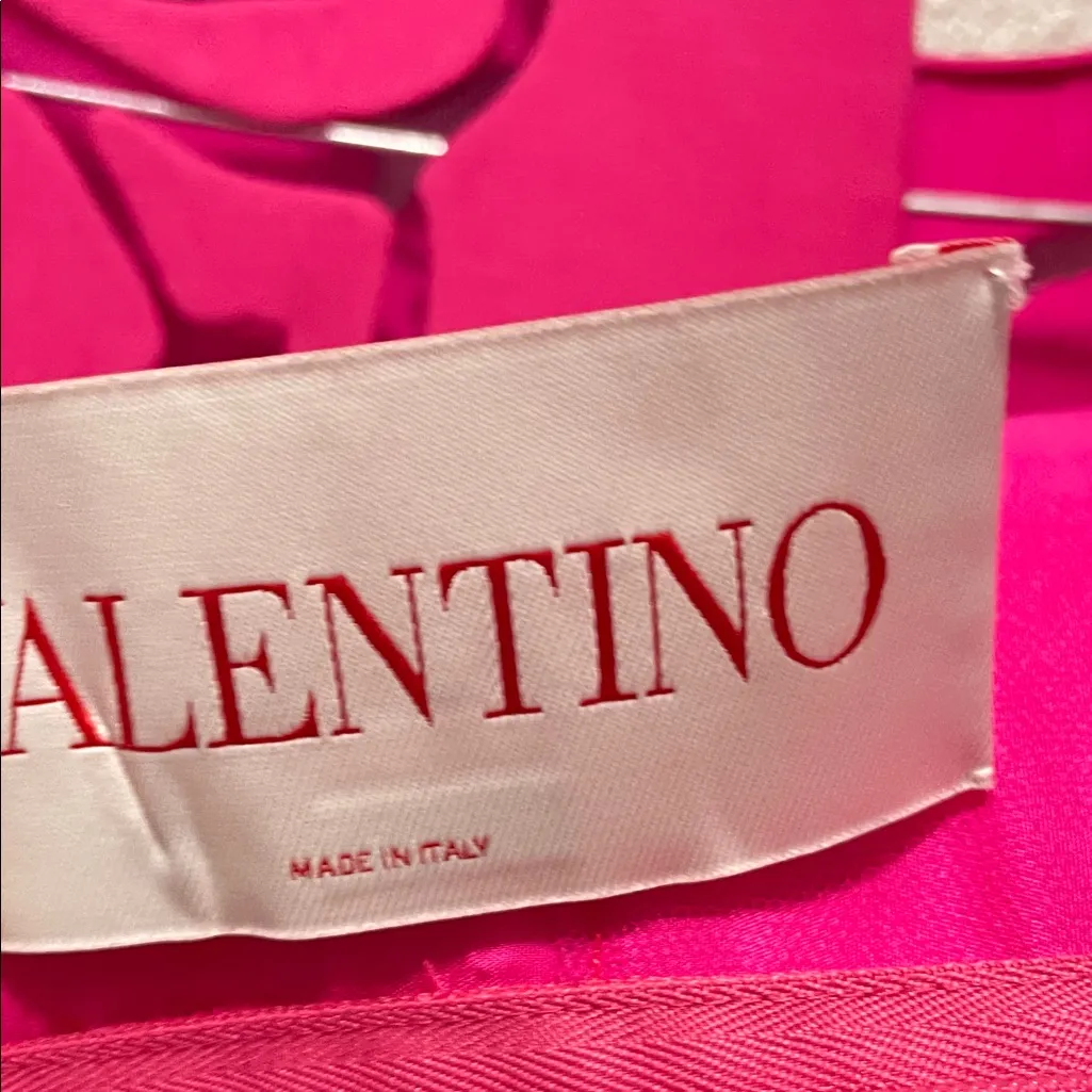 Valentino Garavani
Women's Pink Mini Dress - Image 6