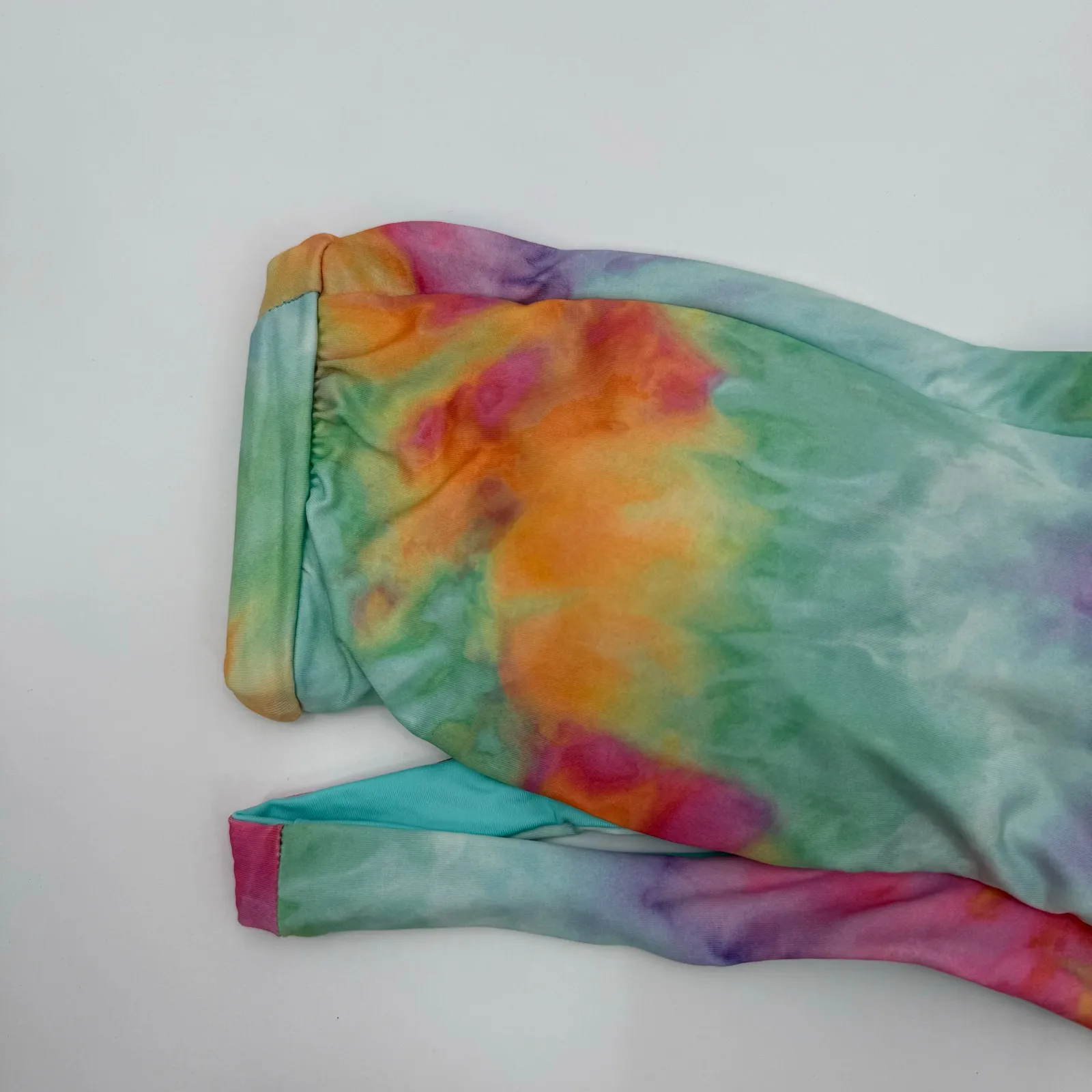 Becca Natalie Bikini Top Size Large NWT Reversible Tie Dye One Shoulder Swim - Image 8