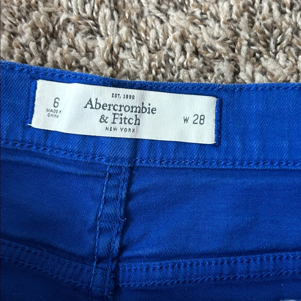 Abercrombie & Fitch Vibrant Blue Jean Shorts Y2K Distressed Cut Off Shorts Sz 28 - Image 2
