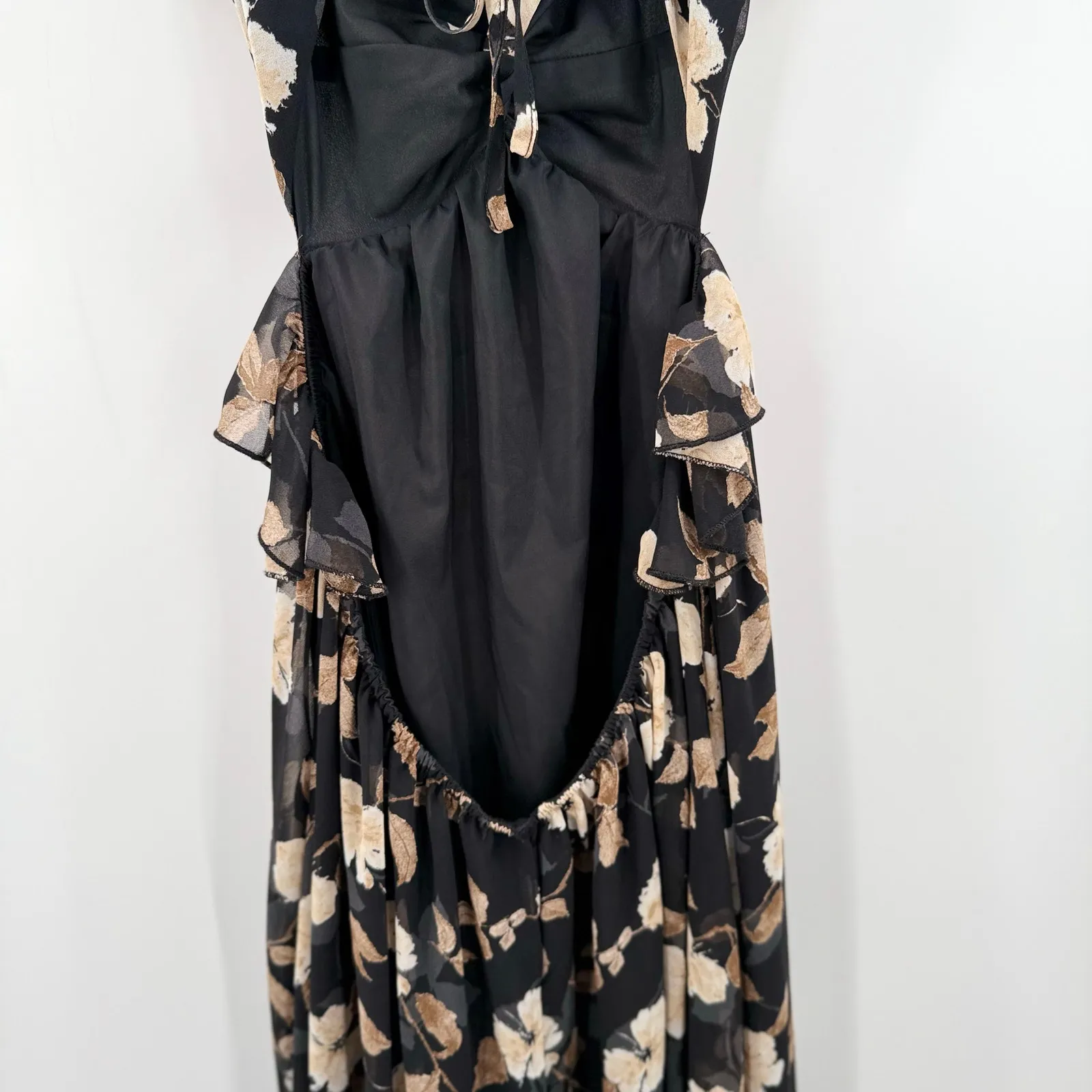 Petal & Pup Lucah Dress Size Large Frill Floral Maxi Wedding Formal Cocktail Blk - Image 12
