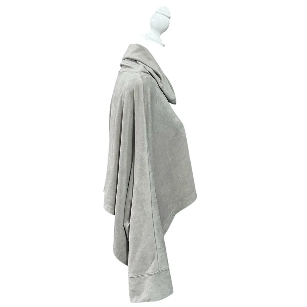 Lime & Vine Faux Suede Solid Asymmetrical Cowl Neck Crop Top Gray Size Small - Image 2