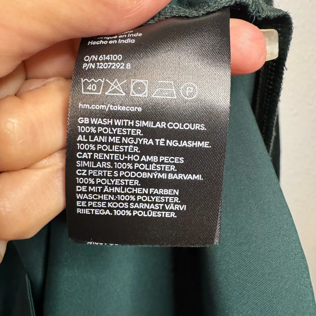 H&M Deep Green Satin Top - Image 3