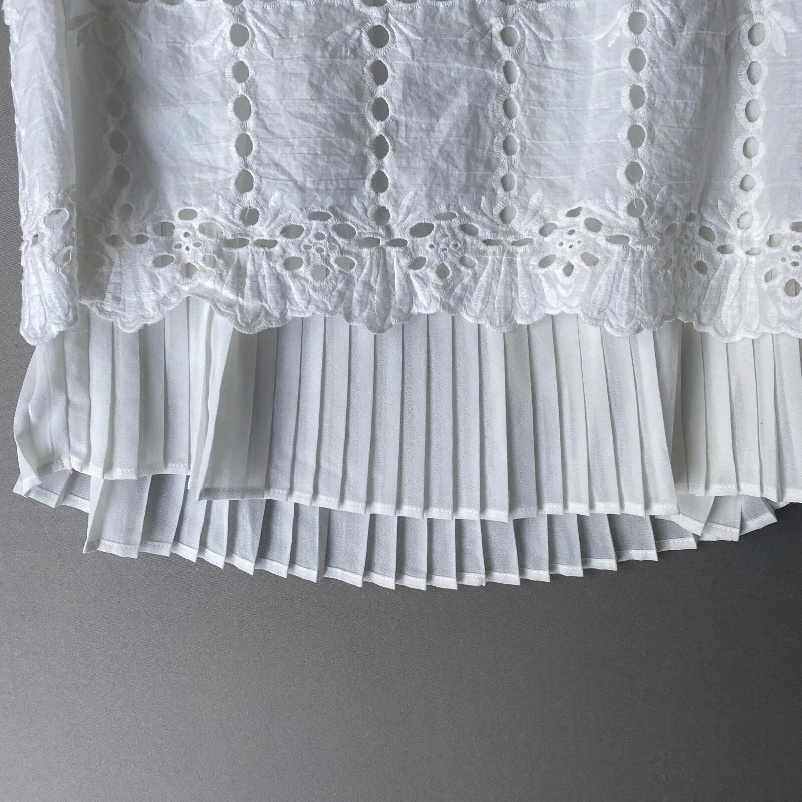 ADIVA White Eyelet Lace Pleated Hem Short Sleeve Top Women sz S Boho Cottage - Image 3