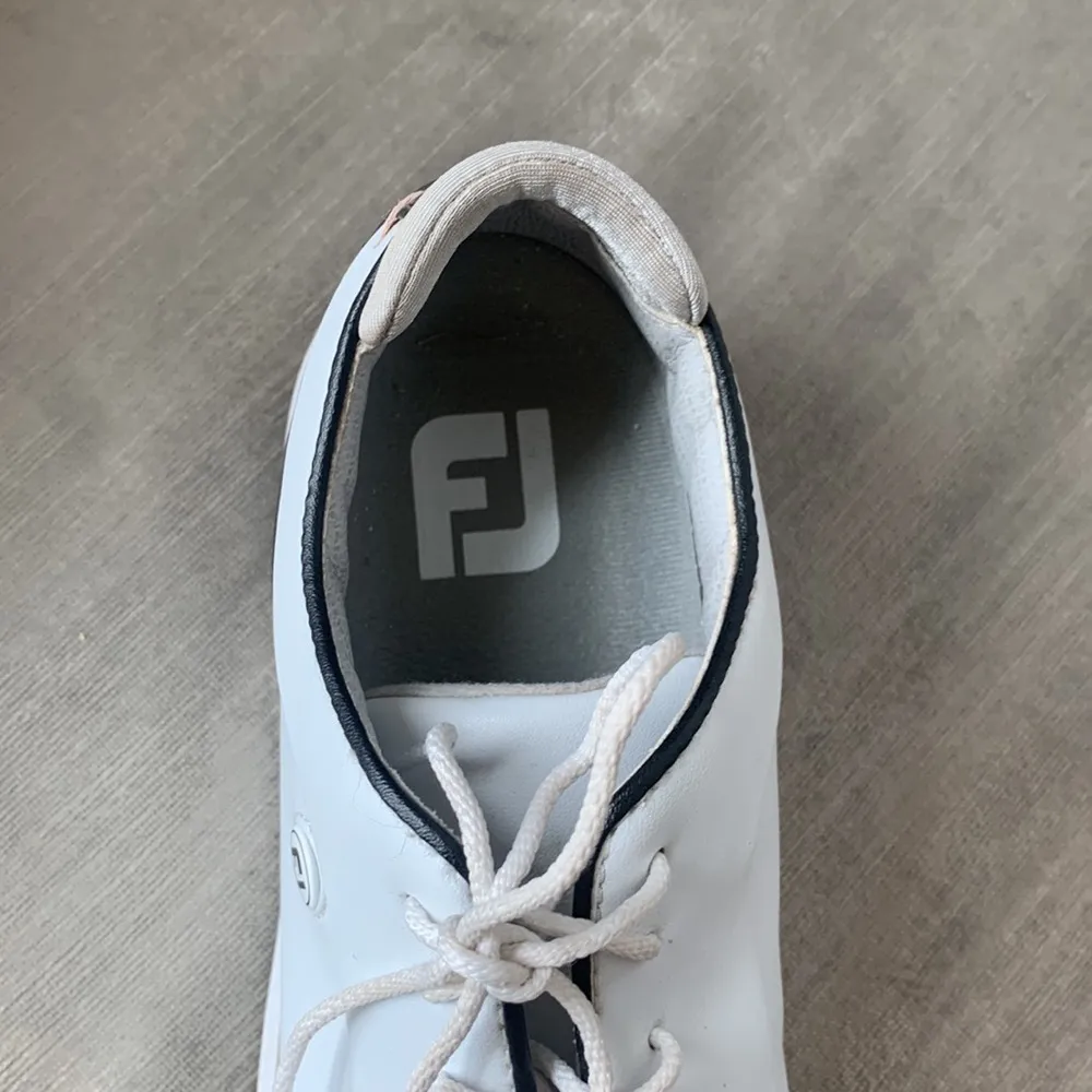 golf shoes - Image 4