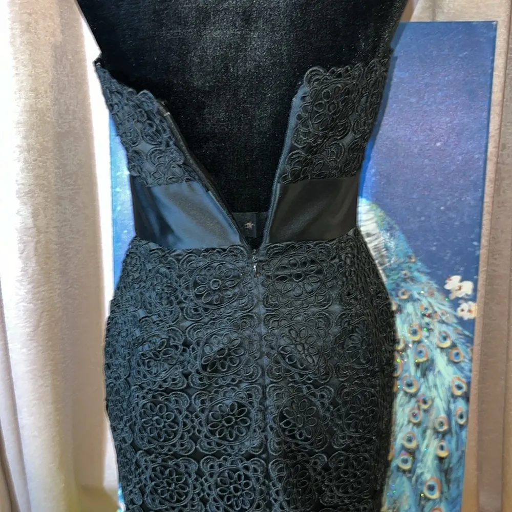 White House Black Market Size 2 Black Strapless Midi Dress - Image 7