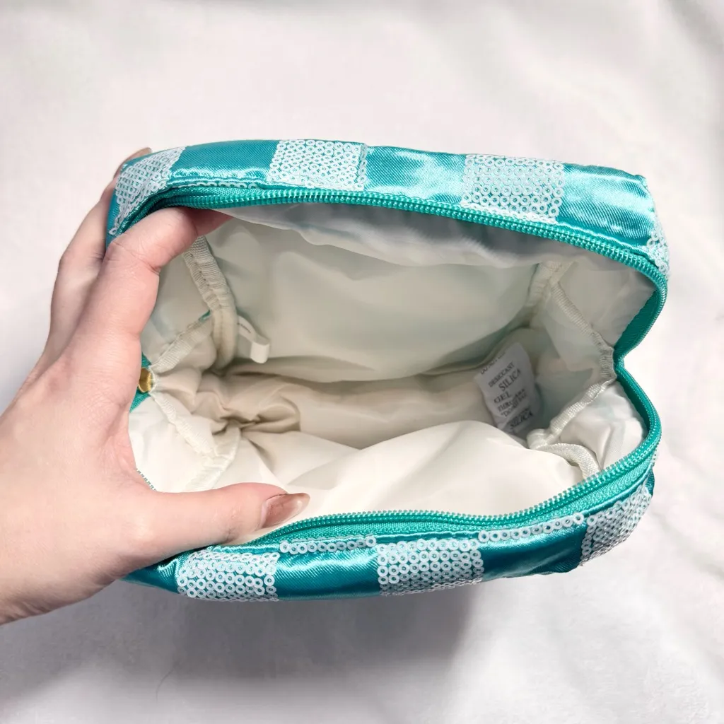 Blue Green Teal Aqua Checkered Sequin Pouch Makeup Bag - Image 6