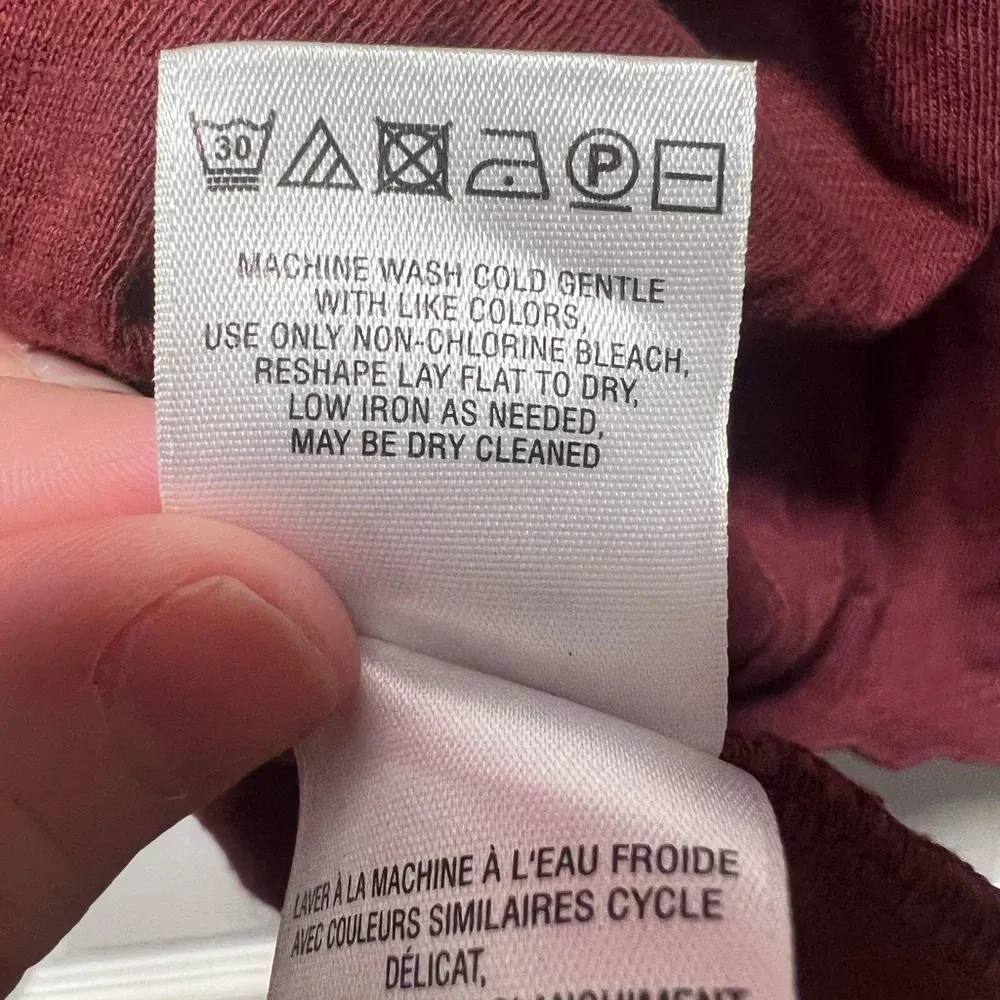 Anthropologie Akemi + Kin Half Sleeve Small Top - Image 5