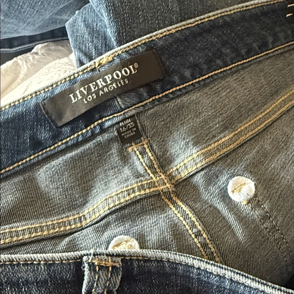 NWT Liverpool X Nordstrom Charlie Crop Wide Rolled Cuff 16 Stretch - Image 9