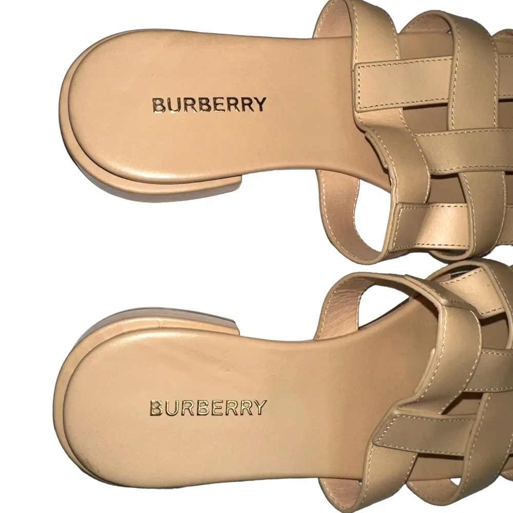 Burberry Lyna Caged Leather Block Sandal 38 - Image 3