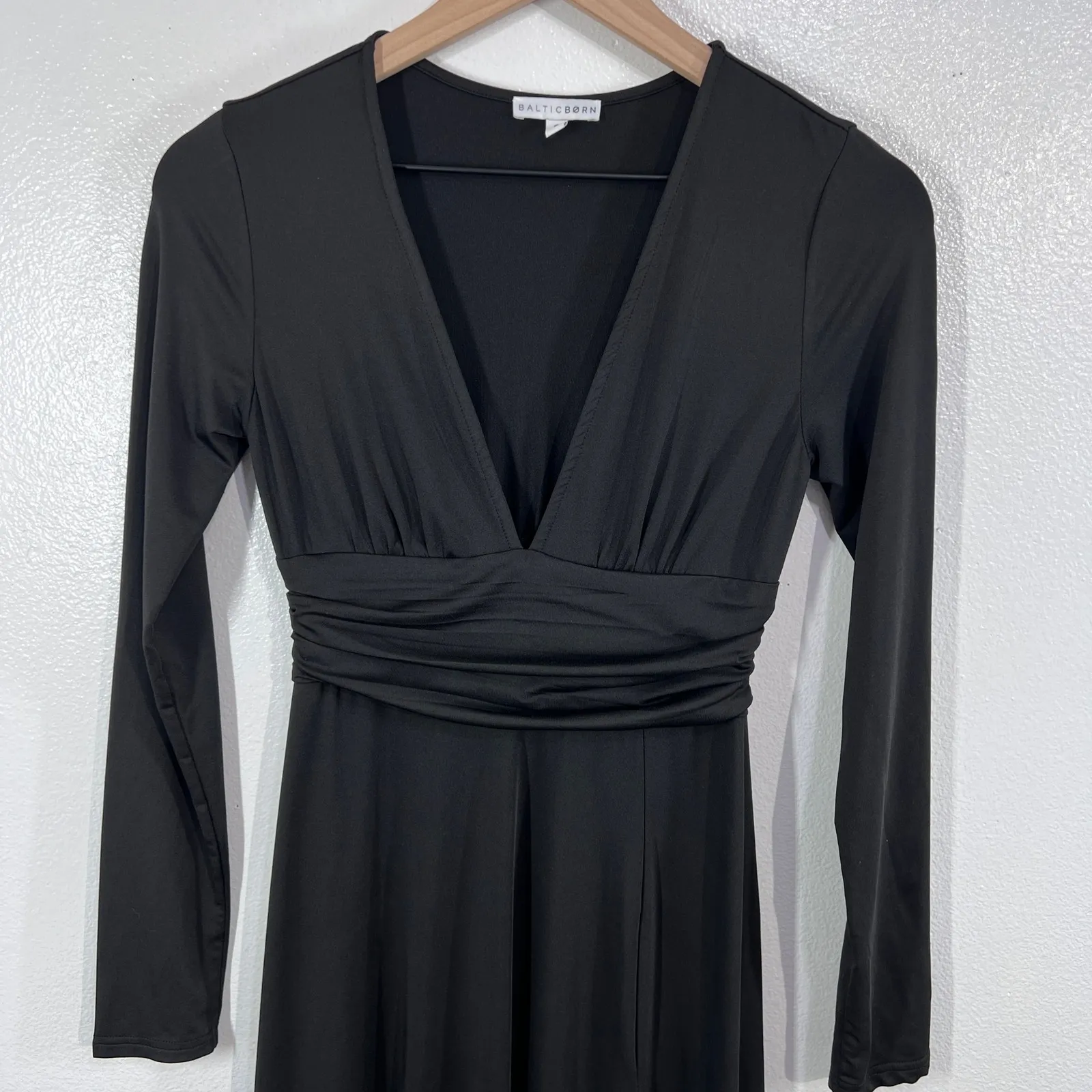 Baltic Born Women's Size Small Black Maxi‎ Dress Deep V Neck Ruched Waist DD3262 - Image 6