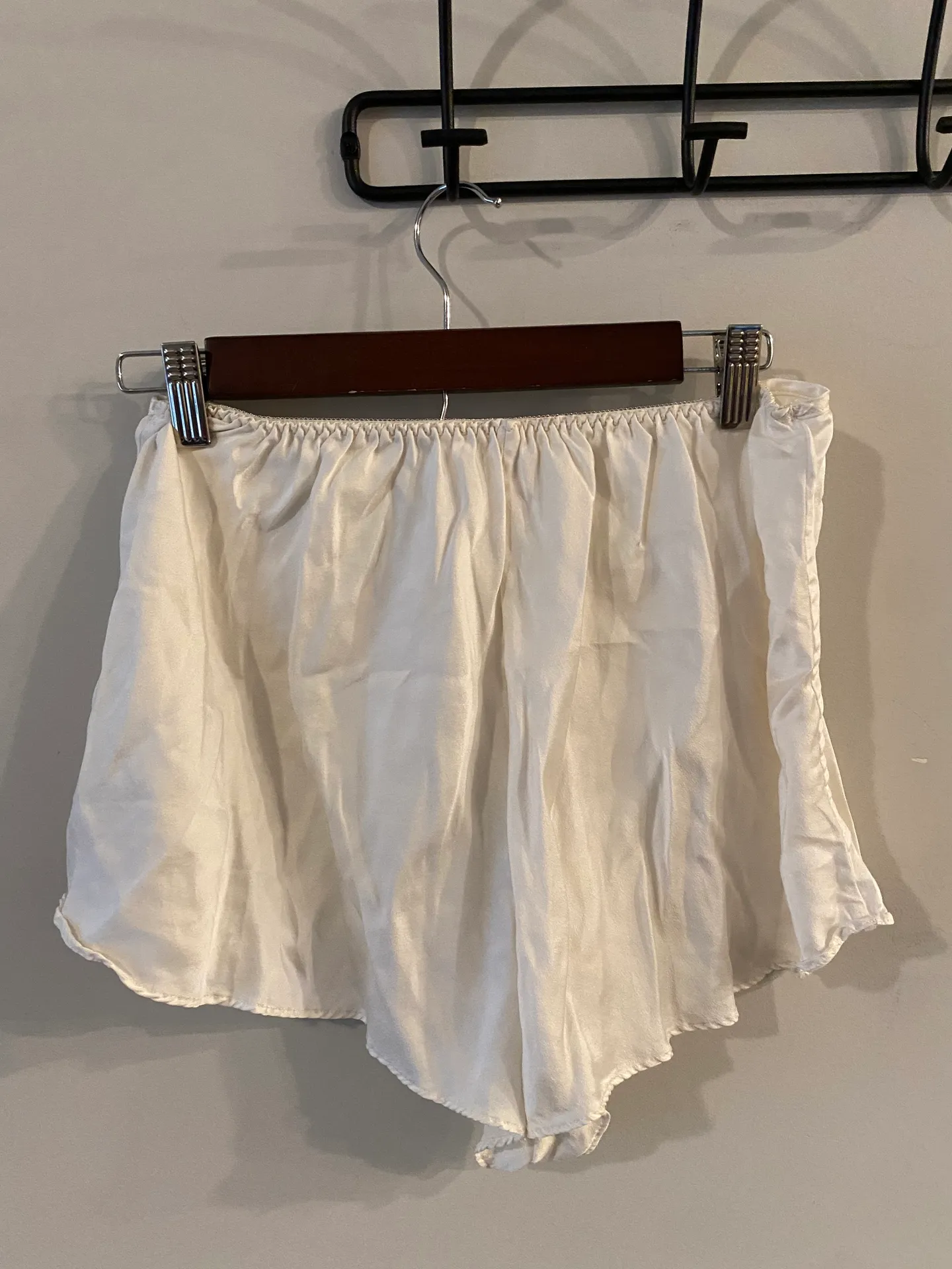 Silk White Set - Image 7