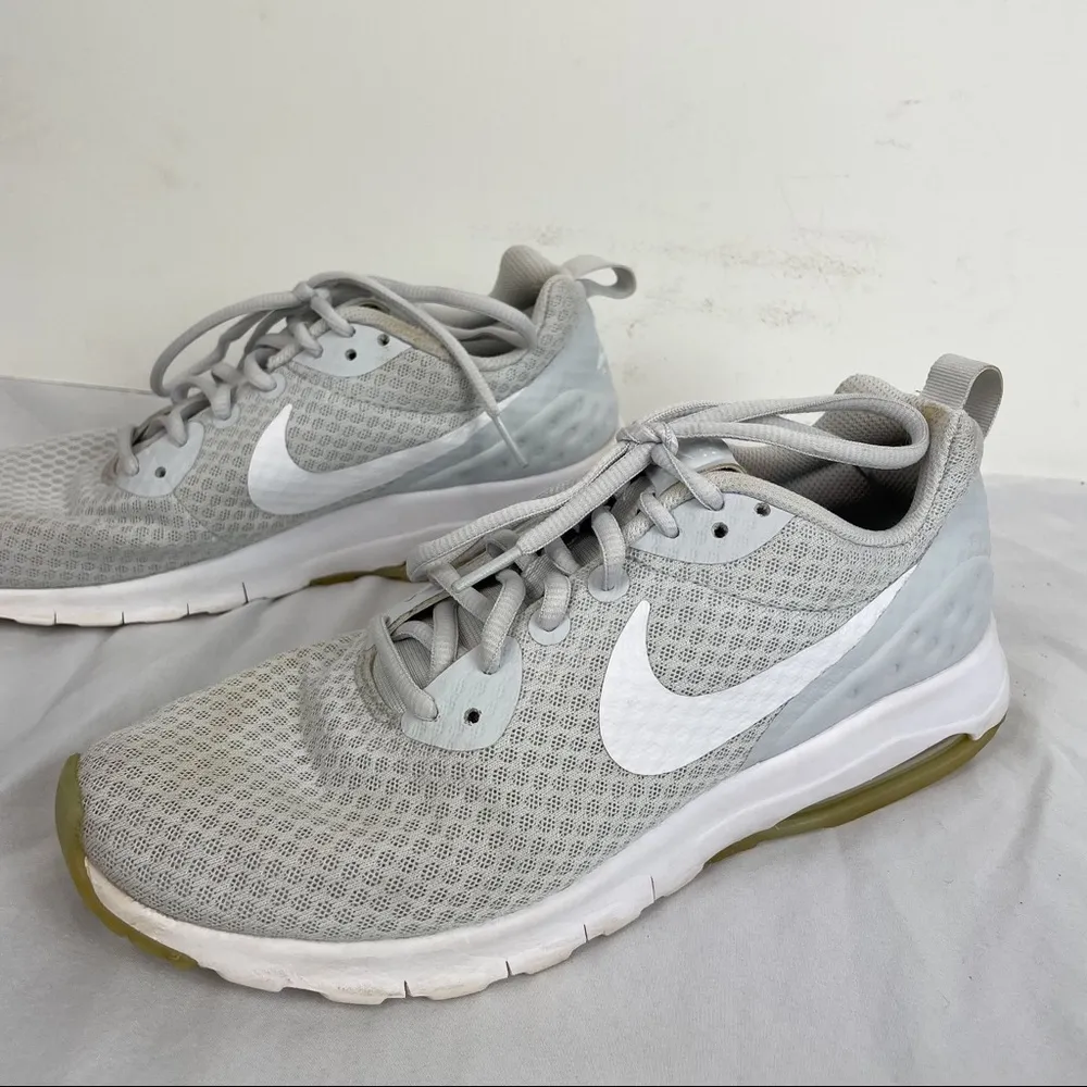 Nike Air Max Motion Running Athletic Shoes - Image 7