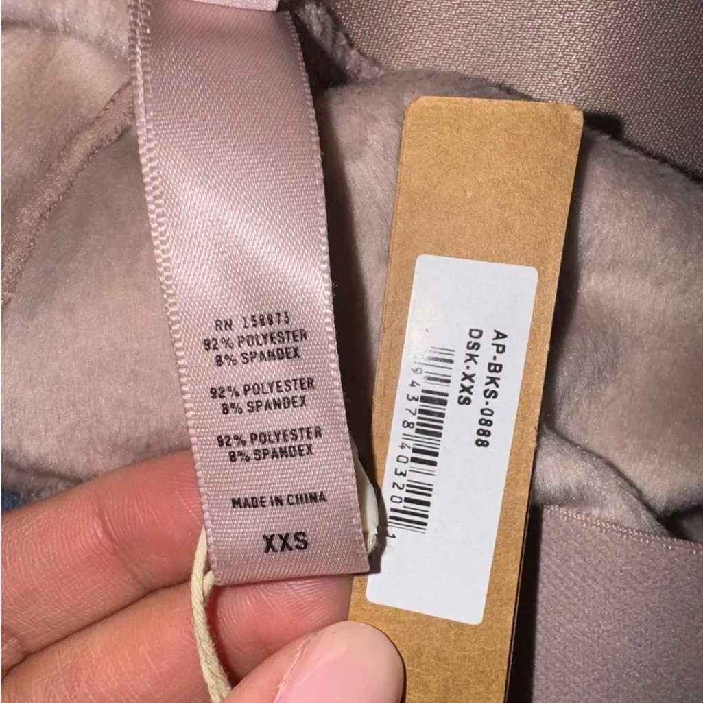 SKIMS Size XXS DUSK Velour Pull On Bike High Waisted Short Womens Shorts NWT - Image 9