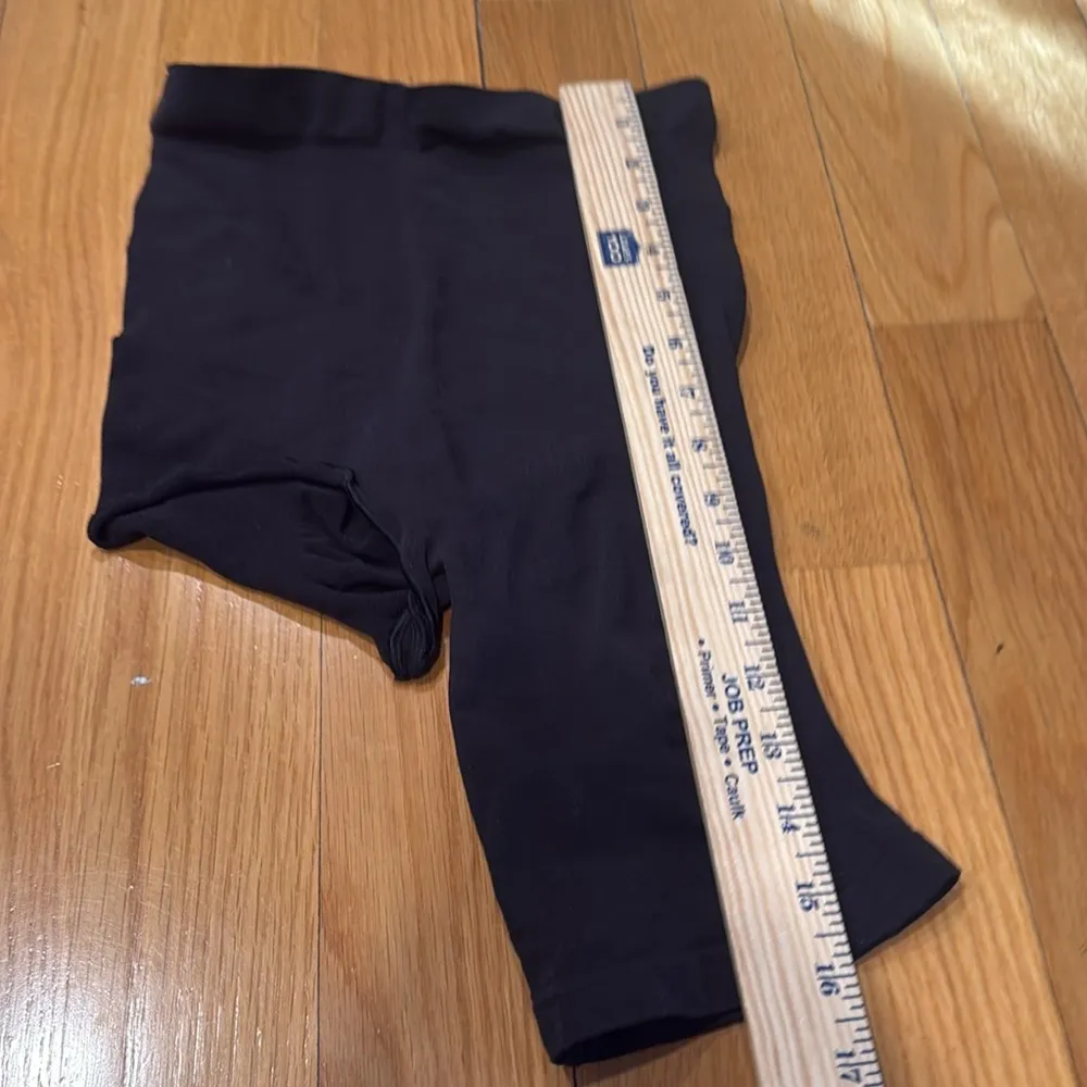 Skims black one leg shape wear size 2XL. - Image 4