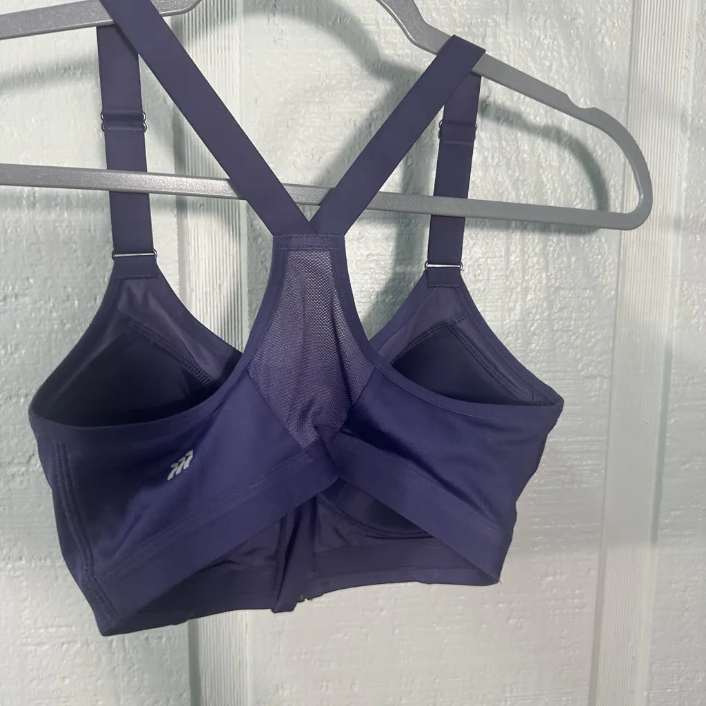 All In Motion Blue Sports Size 34B NWOT - Image 5