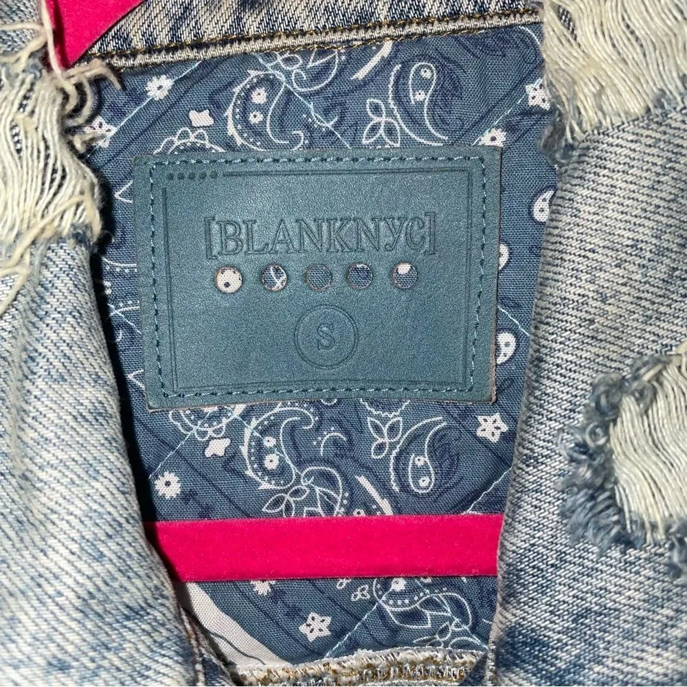 Blank NYC S Quilted Denim Jacket Distressed Button Collar - Image 2