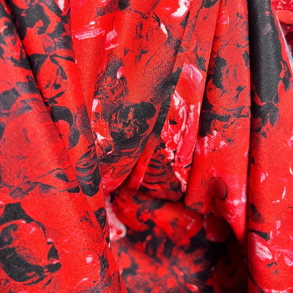 Marchesa Notte Red Floral One - Image 8