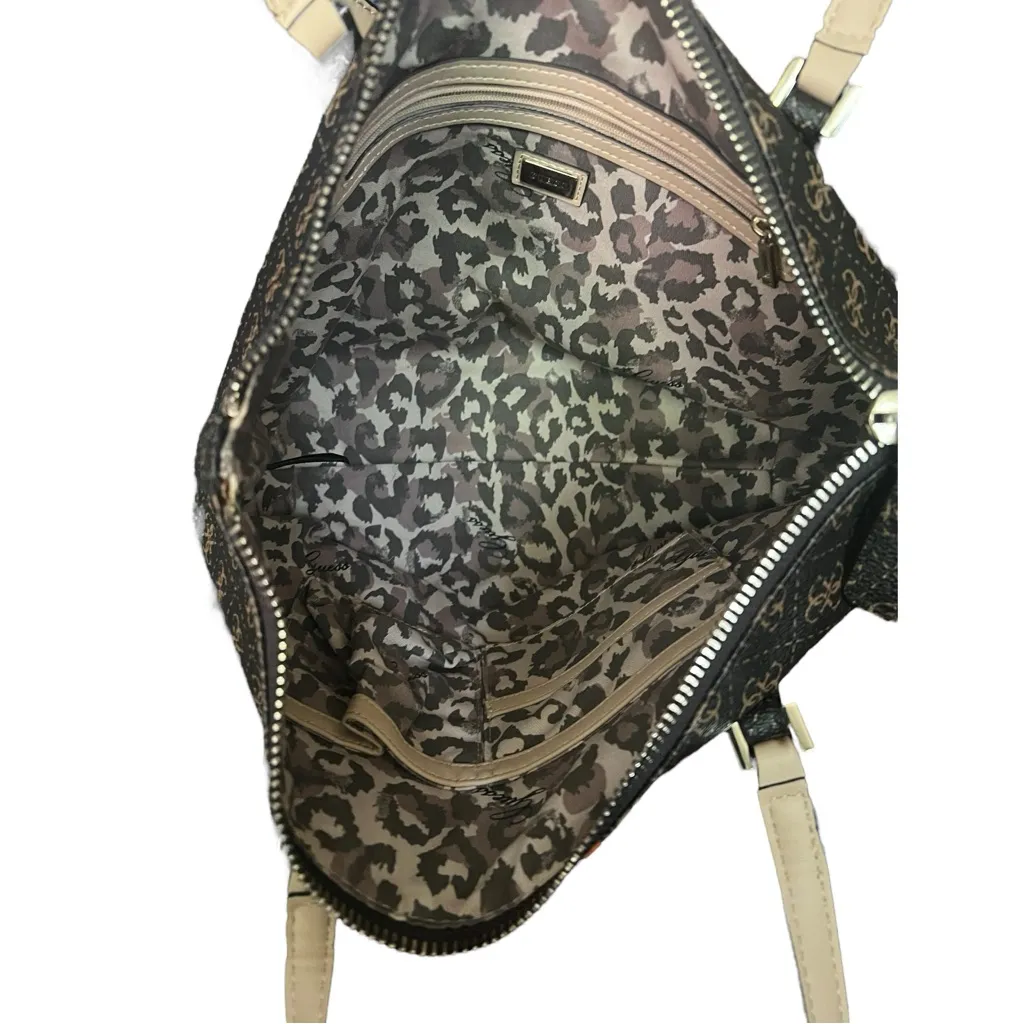 Guess Signature Logo zipper top Handbag Tote. - Image 8