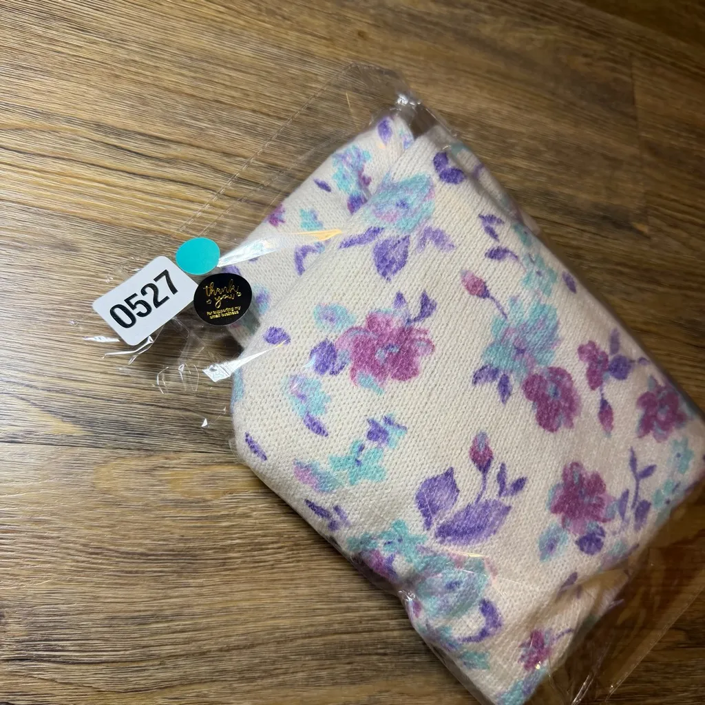 Saltwater LUXE Purple and Blue Vittoria Floral Sweater Medium - Image 16