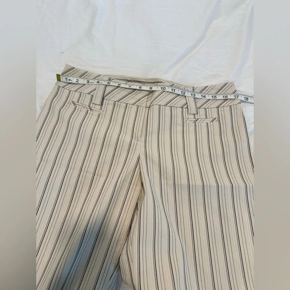 NWOT The Loft Marisa Sz: 8 Wide Leg Cream Vertical Striped Dress Pant w/tie Belt - Image 3