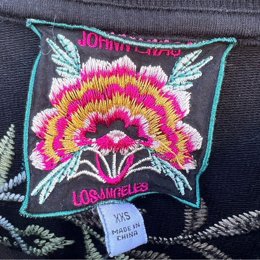 Johnny Was Black Gen French Terry Mix Pullover XXS Red Bird Embroidery - Image 10