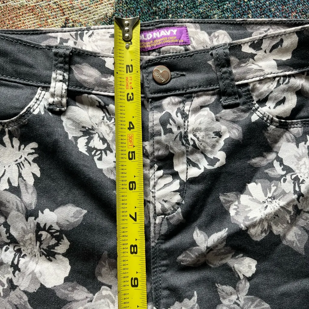 Old Navy Y2K Floral Print Jeggings - Gray and White SZ 14 Cropped Rockstar - Image 11