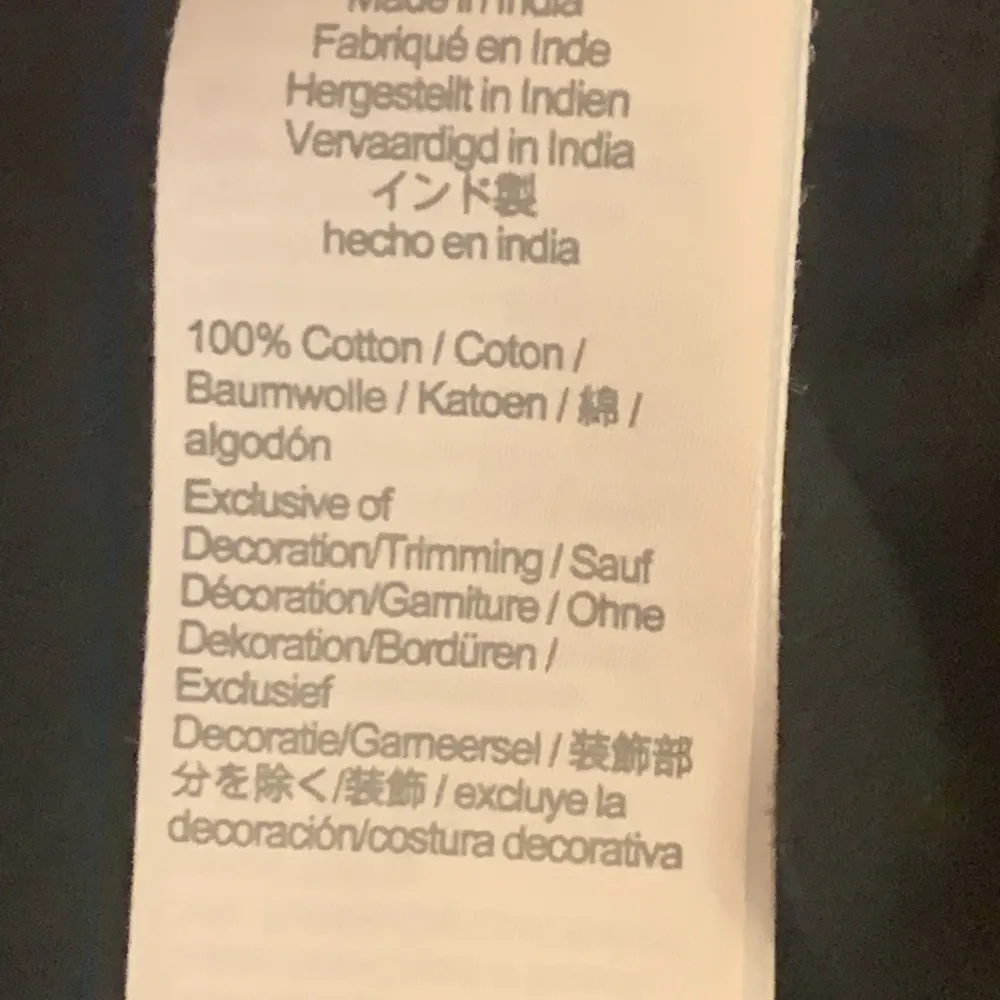 J.crew women’s medium top. navy ruffle stripe front sleeveless embroidered - Image 4