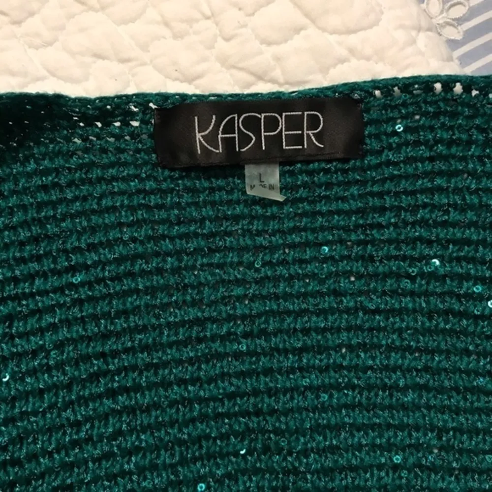 Kasper Dressy cardigan Size L worn one time perfect for the holidays - Image 5